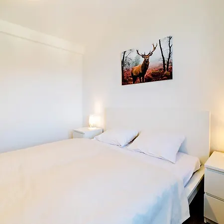 Residence, Sun & Snow *