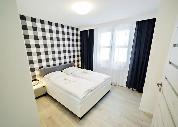 Residence, Sun & Snow